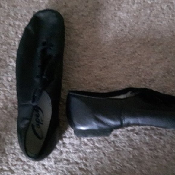 Capezio Jazz Dance Shoes - Picture 2 of 11